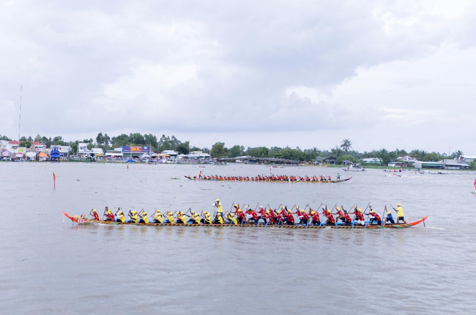 ការប្រណាំងទូកង-លាយវប្បធម៌ និងកីឡាខ្មែរ