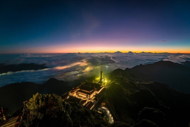 ຊົມວິວທາງຊ້າງເຜືອກໃນຍາມກາງຄືນຢູ່ເທິງຈອມພູ Fansipan - ຮູບ 8.