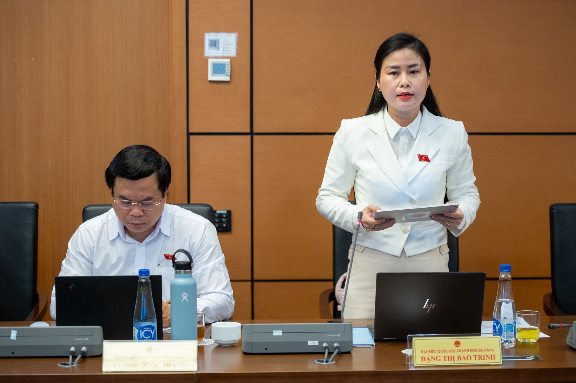 Cân nhắc mở rộng phạm vi, khuyến khích toàn dân tham gia chuyển đổi số - Ảnh 4.