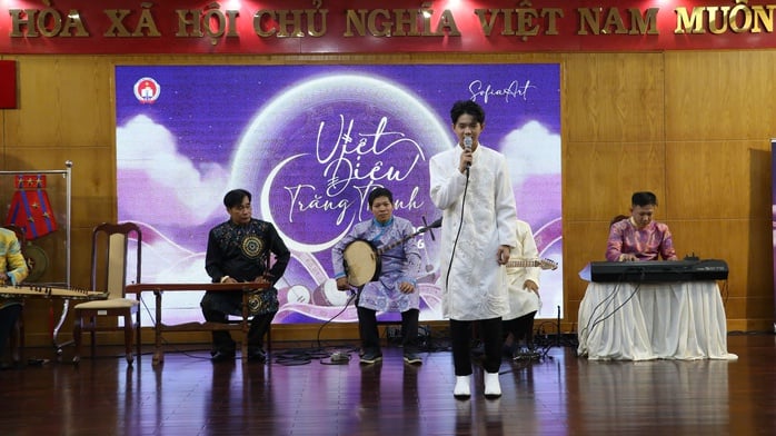 Lần đầu tiên, học sinh mê cải lương, hát múa dân ca có sân chơi để tranh tài  - Ảnh 3.