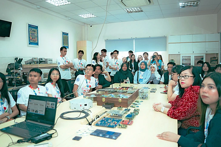 đại học Việt Nam - Ảnh 1.