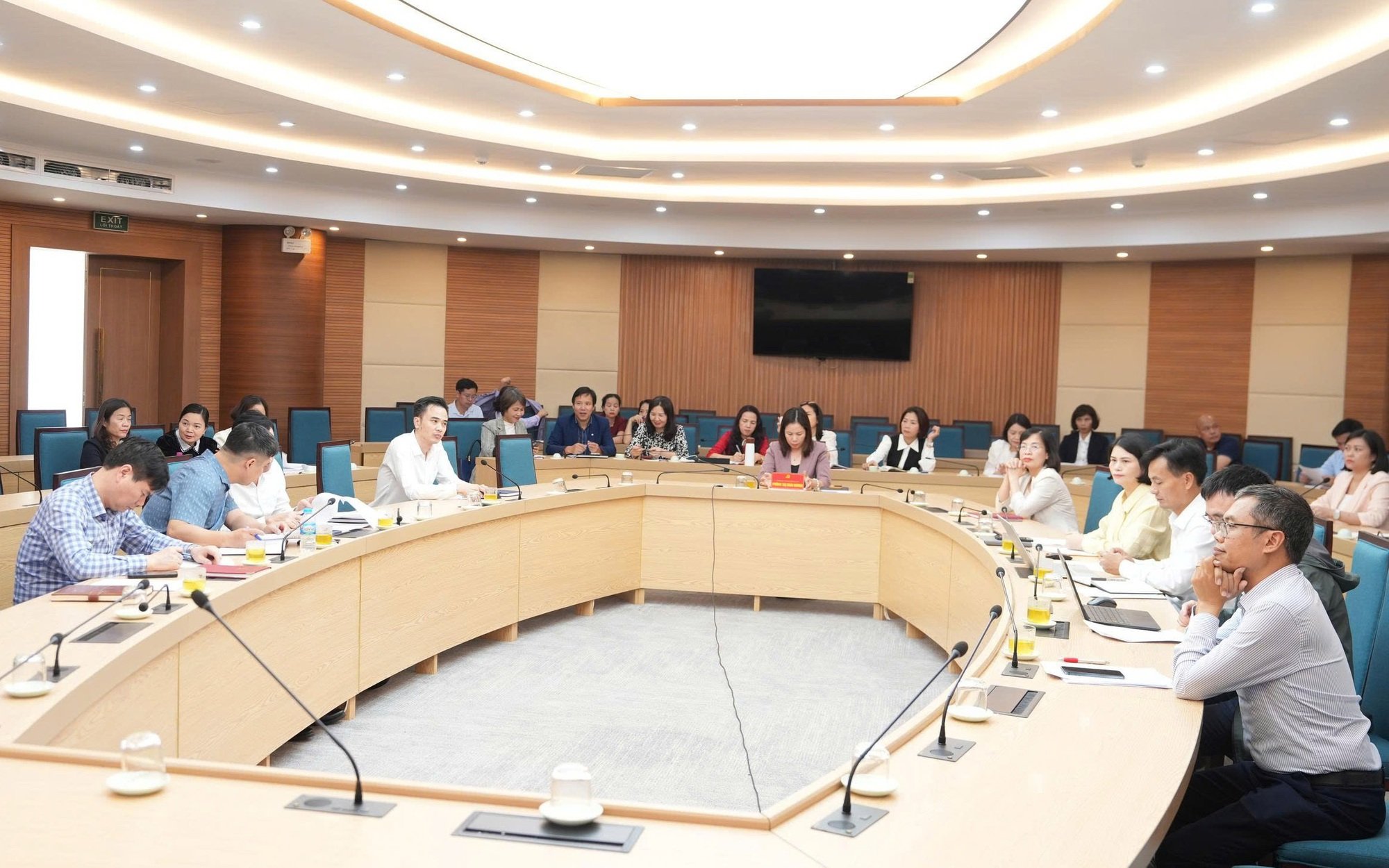 Các đại biểu tham dự buổi tập huấn chuyên đề “Ứng dụng điện toán đám mây, trí tuệ nhân tạo (AI) và bảo đảm an toàn, an ninh thông tin trong môi trường mạng” 