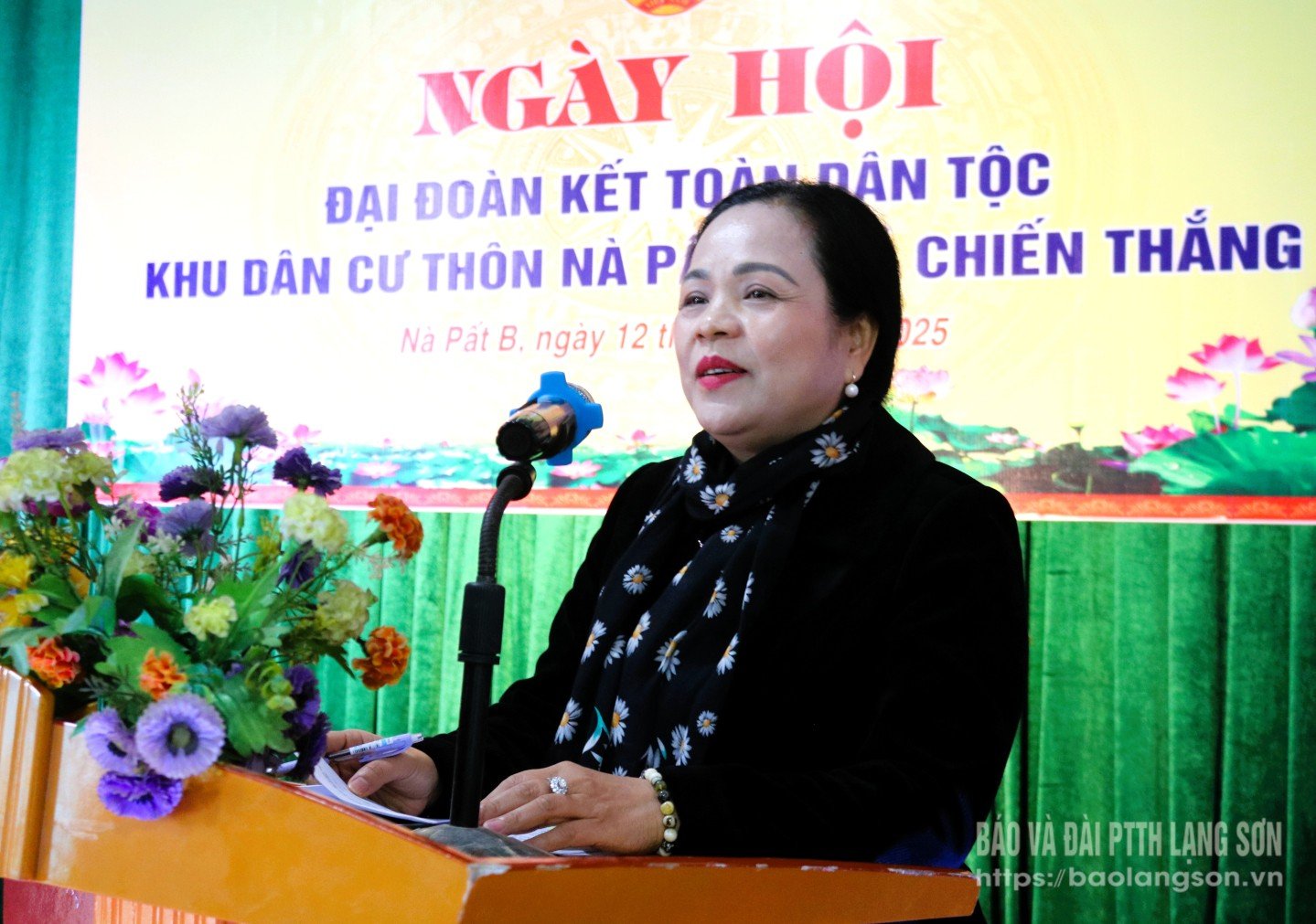 Đồng chí Giáp Thị Bắc, Ủy viên Ban Thường vụ Tỉnh ủy, Trưởng Ban Tổ chức Tỉnh ủy phát biểu tại ngày hội