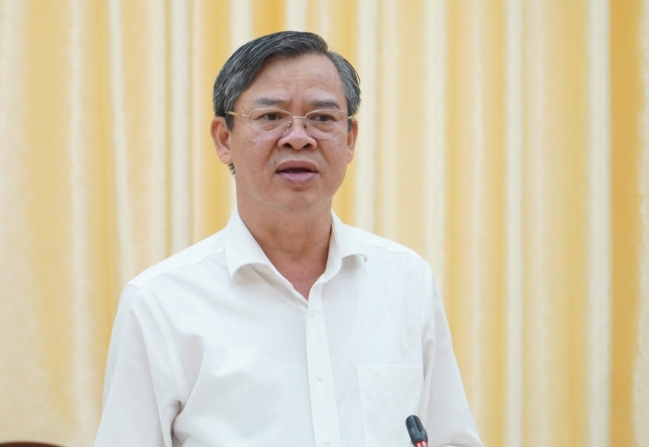 Chủ tịch UBND TP Cần Thơ Trương Cảnh Tuyên thông tin về việc thành lập quỹ phát triển khoa học công nghệ. Ảnh: Kim Anh.