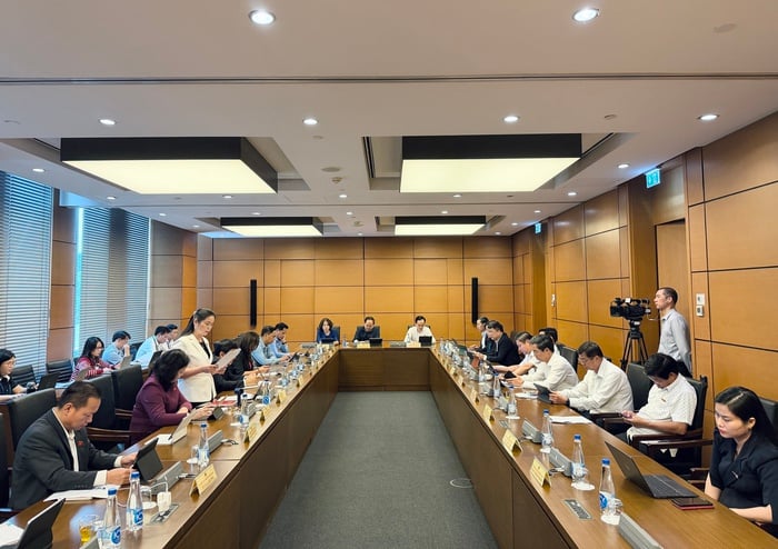 It is necessary to ensure feasibility, transparency and safety for online citizen reception activities - Photo 1. Cần bảo đảm tính khả thi, minh bạch, an toàn cho hoạt động tiếp công dân trực tuyến- Ảnh 1.