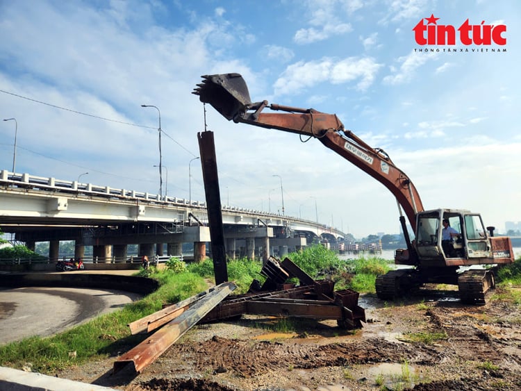 ចំណងជើងរូបថត