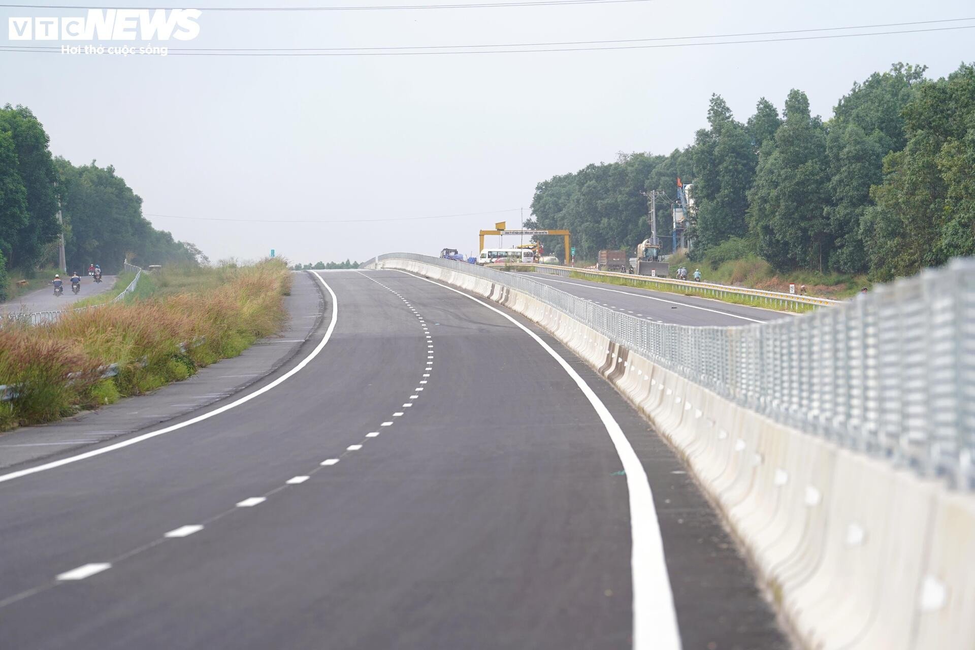 ខណៈថ្ងៃបើកដំណើរការជិតមកដល់ តើផ្លូវល្បឿនលឿន Bien Hoa - Vung Tau ឆ្លងកាត់ Dong Nai យ៉ាងដូចម្តេច? - ៥