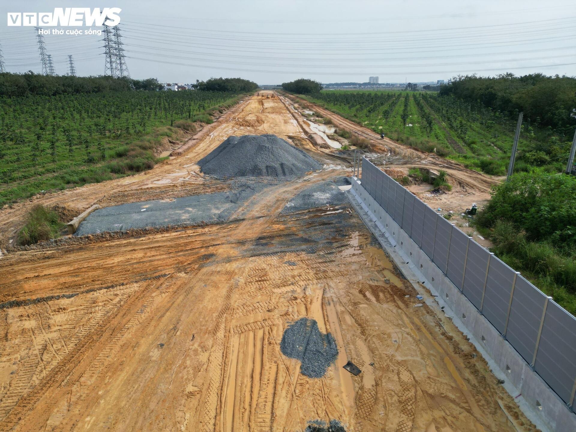 ខណៈថ្ងៃបើកដំណើរការជិតមកដល់ តើផ្លូវល្បឿនលឿន Bien Hoa - Vung Tau ឆ្លងកាត់ Dong Nai យ៉ាងដូចម្តេច? - ៧