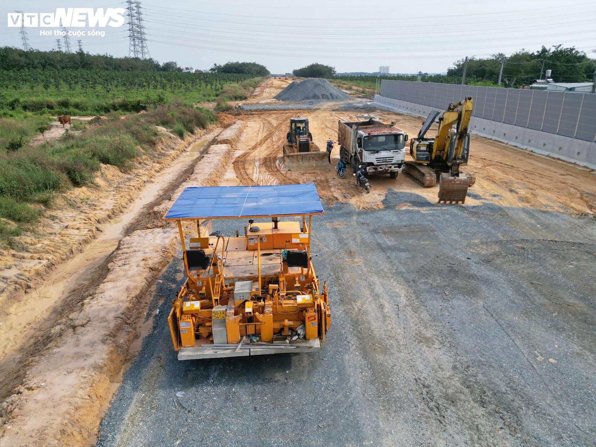 ខណៈថ្ងៃបើកដំណើរការជិតមកដល់ តើផ្លូវល្បឿនលឿន Bien Hoa - Vung Tau ឆ្លងកាត់ Dong Nai យ៉ាងដូចម្តេច? - ៨