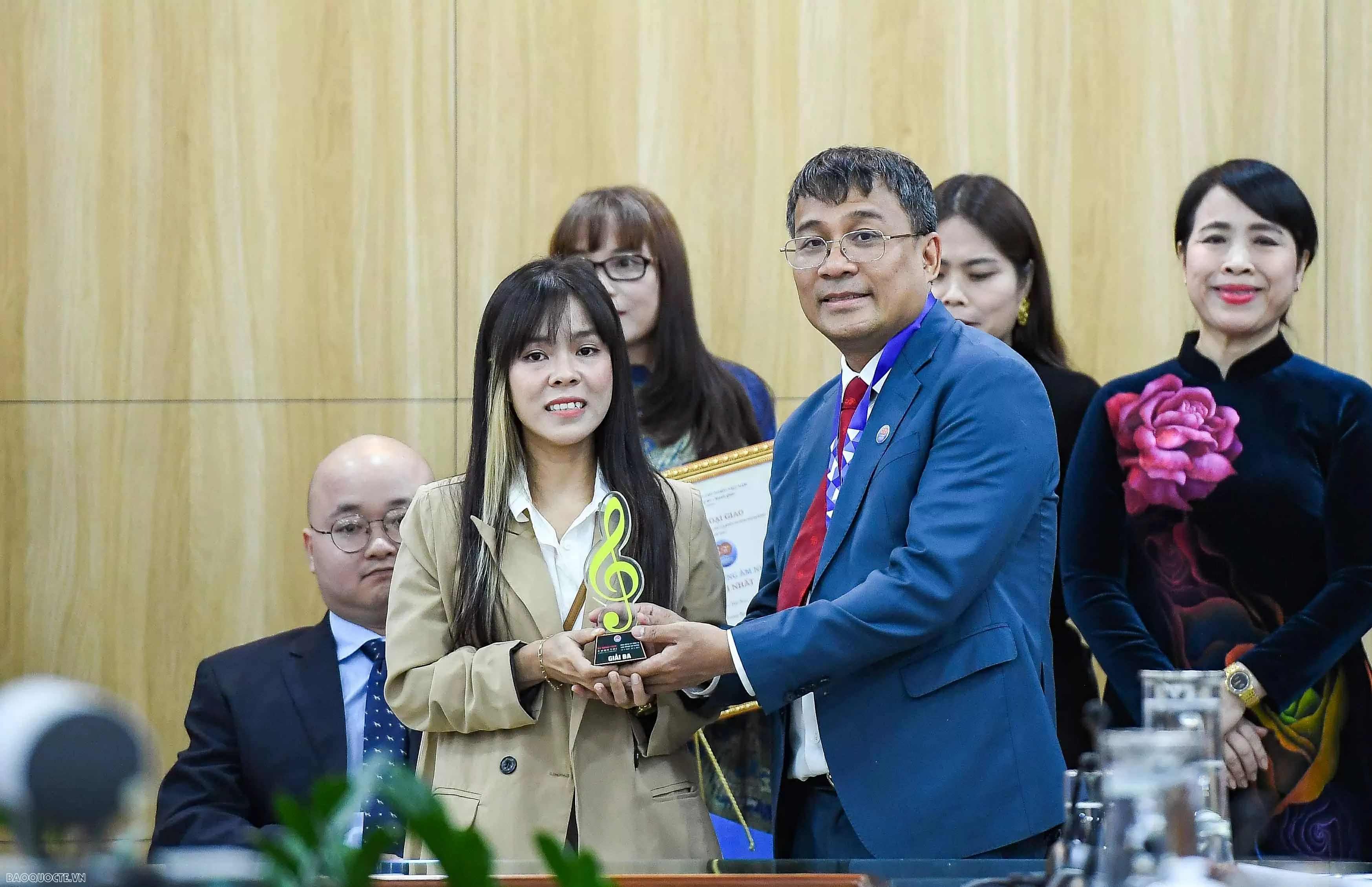 Trao giải cuộc thi sáng tác ca khúc ngành Ngoại giao và các cuộc thi phong trào nhân kỷ niệm 80 năm thành lập Ngành