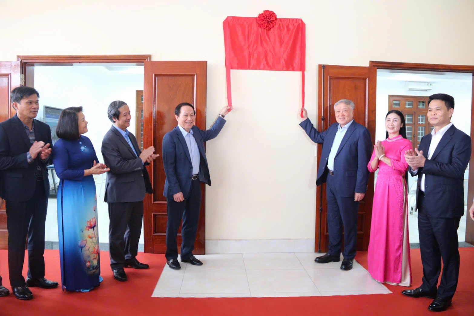 Натисніть на зображення для збільшення