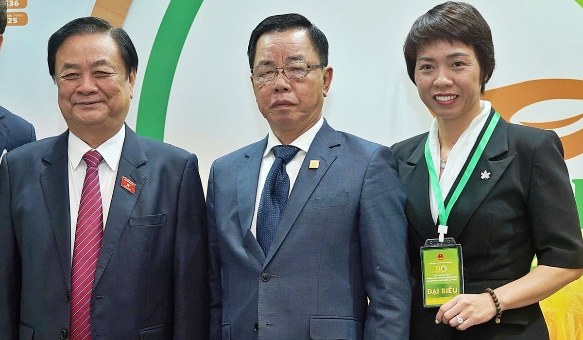 Gian hàng ThaiBinh Seed vinh dự đón Phó Chủ tịch Quốc hội Lê Minh Hoan tham quan sáng 12/11. Ảnh: Bảo Thắng.