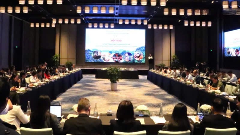 ទិដ្ឋភាពសន្និសីទ។