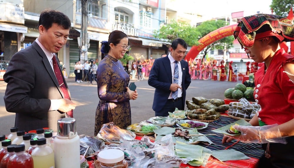 Dak Lak membina platform digital untuk data kebudayaan dan pelancongan - foto 1