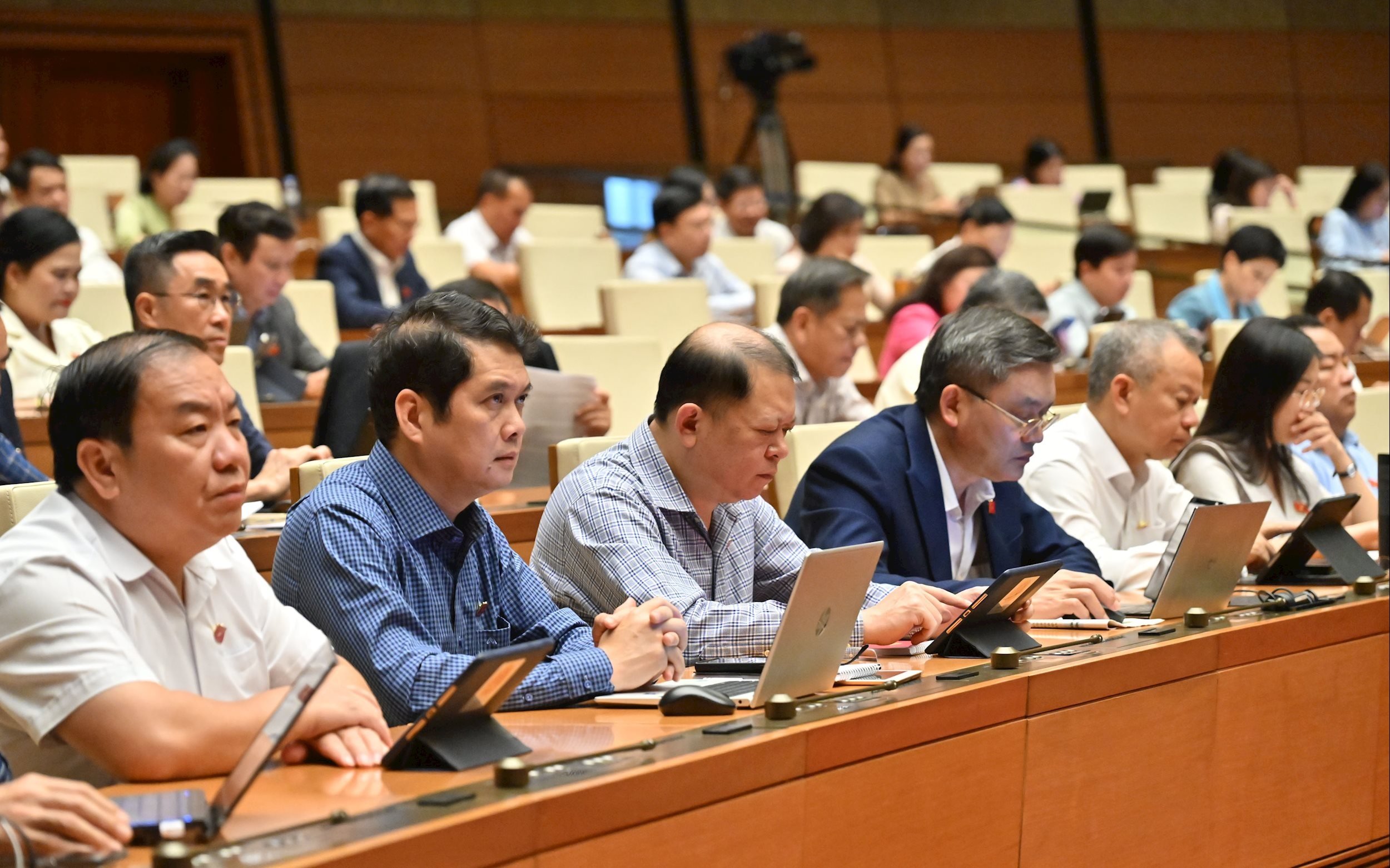 ຜູ້ແທນເຂົ້າຮ່ວມກອງປະຊຸມVQK_0317