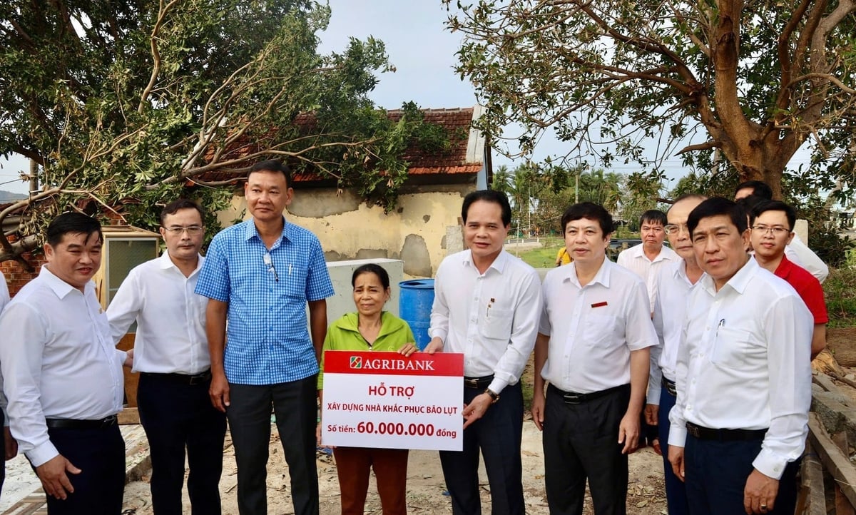 Agribank sẻ chia và trách nhiệm với cộng đồng. Ảnh: NH.