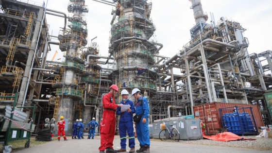 Ngành Dầu khí-Nhiên liệu sạch cho giao thông xanh: [Bài 3] Chung tay giảm phát thải