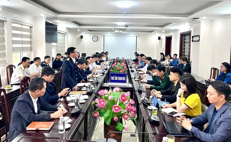 Implementatie van oplossingen ter ondersteuning van zakelijke huishoudens bij het omzetten van het model van contract naar declaratie