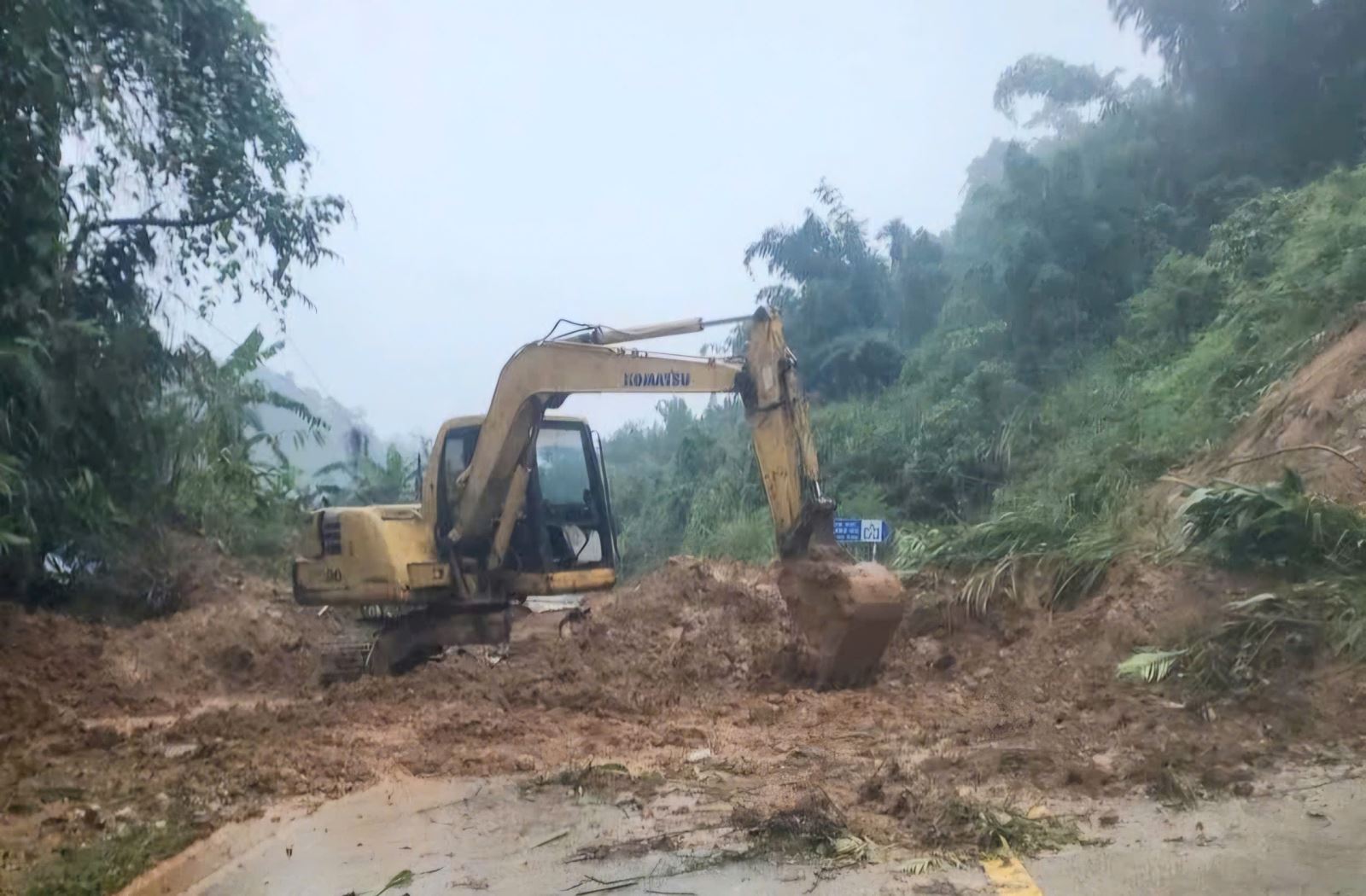 Công bố tình huống khẩn cấp về thiên tai trên tuyến đường Trường Sơn Đông