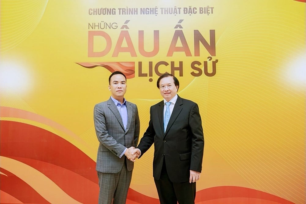 អ្នកជំនួញ Tran Viet Tan កាន់តំណែងជានាយករងនៃមូលនិធិគាំទ្រទេពកោសល្យកីឡាទីក្រុងហូជីមិញ - រូបថត 7