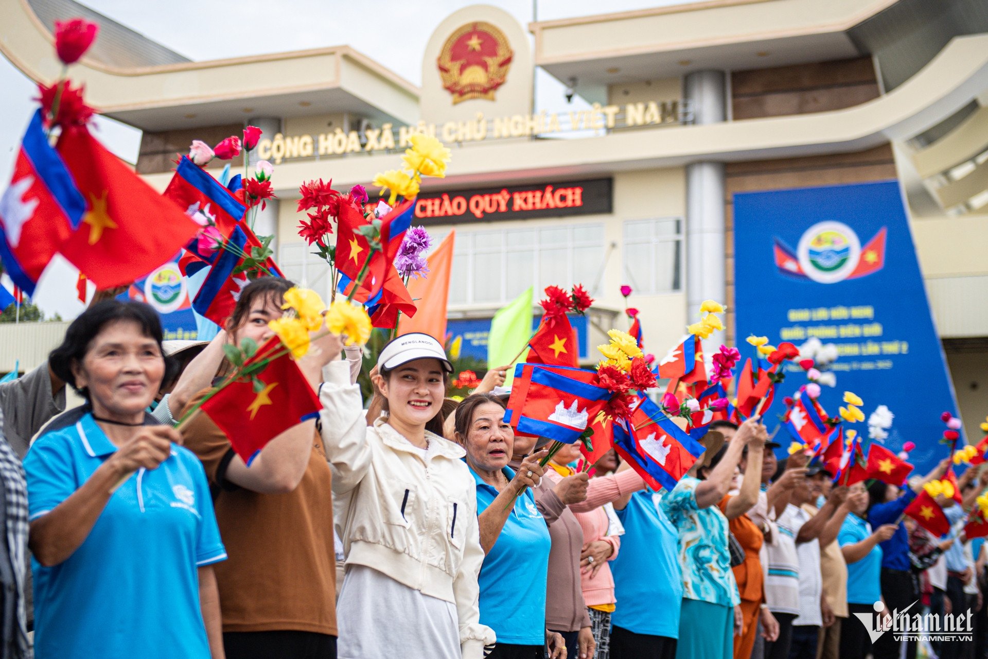 W-GLHNQP เวียดนาม CPC 15.jpg