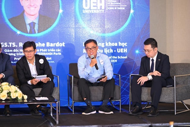 វៀតណាម​ស្វាគមន៍​ភ្ញៀវ​អន្តរជាតិ​ច្រើន​គួរ​ឱ្យ​កត់​សម្គាល់ តើ​ត្រូវ​រៀន​អ្វី​ខ្លះ​ដើម្បី 'រក​ស៊ី'? - រូបថត ៣.