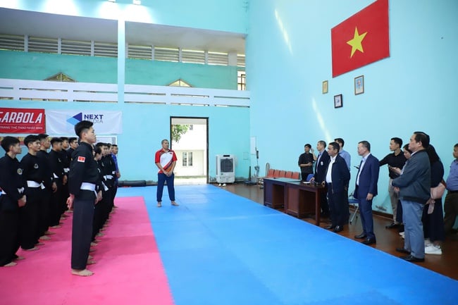 Thứ trưởng Hoàng Đạo Cương kiểm tra công tác tập luyện trước thềm SEA Games 33 - Ảnh 1.