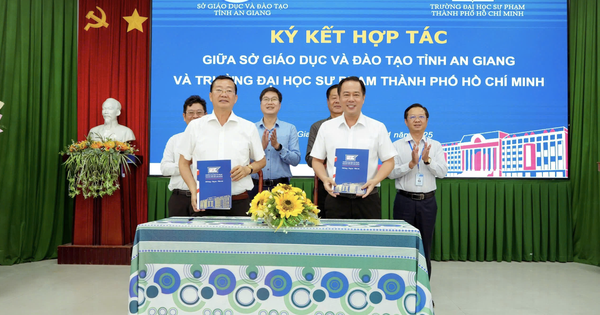 Trường ĐH Sư phạm TP HCM đồng hành với ngành giáo dục An Giang