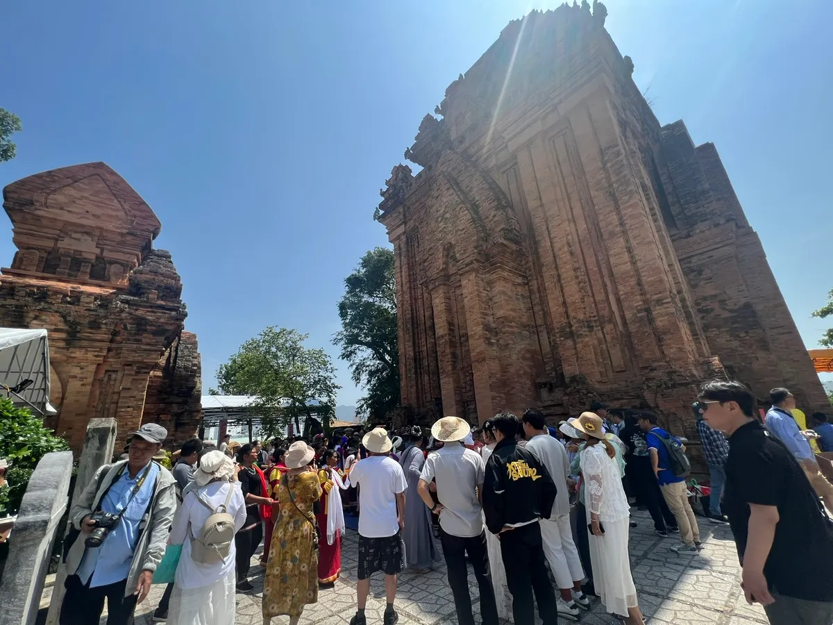 Khánh Hòa phục hồi mạnh mẽ du lịch tàu biển quốc tế- Ảnh 1.