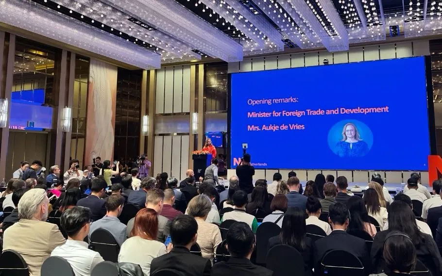 Trong khuôn khổ chuyến thăm của Bộ trưởng Ngoại thương và Phát triển Hà Lan, hội thảo 