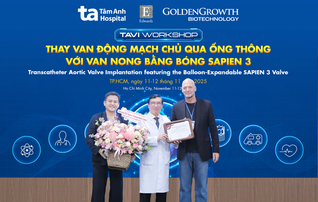 Artsen in het Tam Anh-ziekenhuis beheersen de meest complexe cardiovasculaire interventietechnieken ter wereld - Foto 1. Bác sĩ bệnh viện Tâm Anh làm chủ kỹ thuật can thiệp tim mạch phức tạp trên thế giới- Ảnh 1.