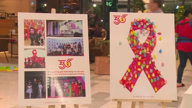 Már csak néhány nap van hátra, hogy cikkeket küldjünk be, amelyekben tisztelegünk azok előtt, akik „csodákat” tettek a HIV/AIDS elleni küzdelemben - 1. kép. Chỉ còn ít ngày để gửi bài tôn vinh những người làm nên 'phép màu' trong cuộc chiến chống HIV/AIDS- Ảnh 1.