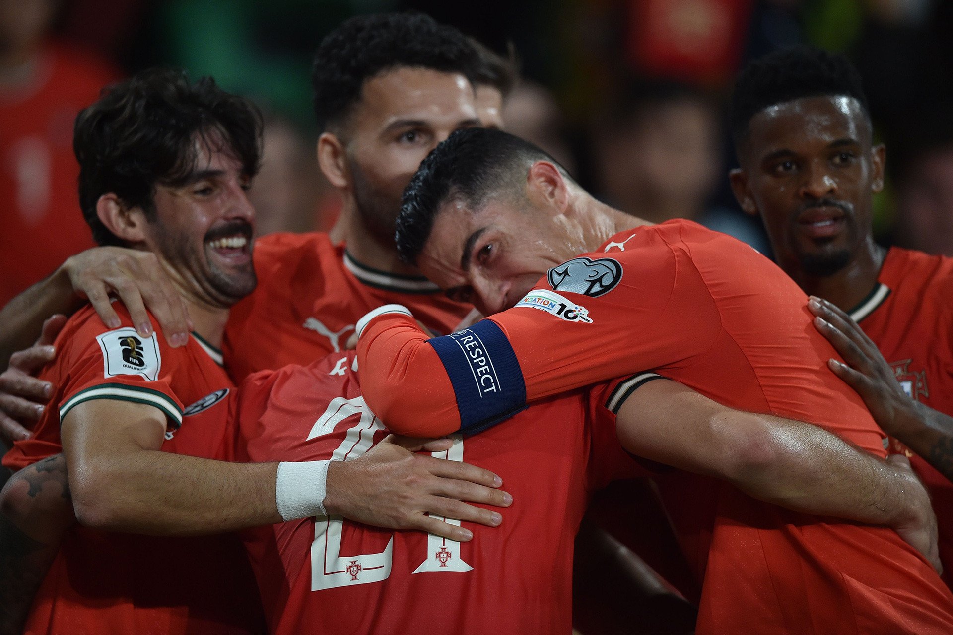 Ronaldo Bo Dao Nha.jpg