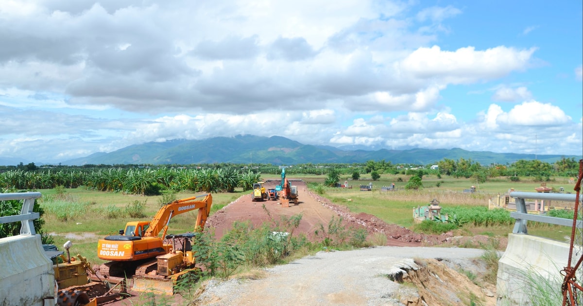 Hướng mở cho dự án cầu Văn Ly