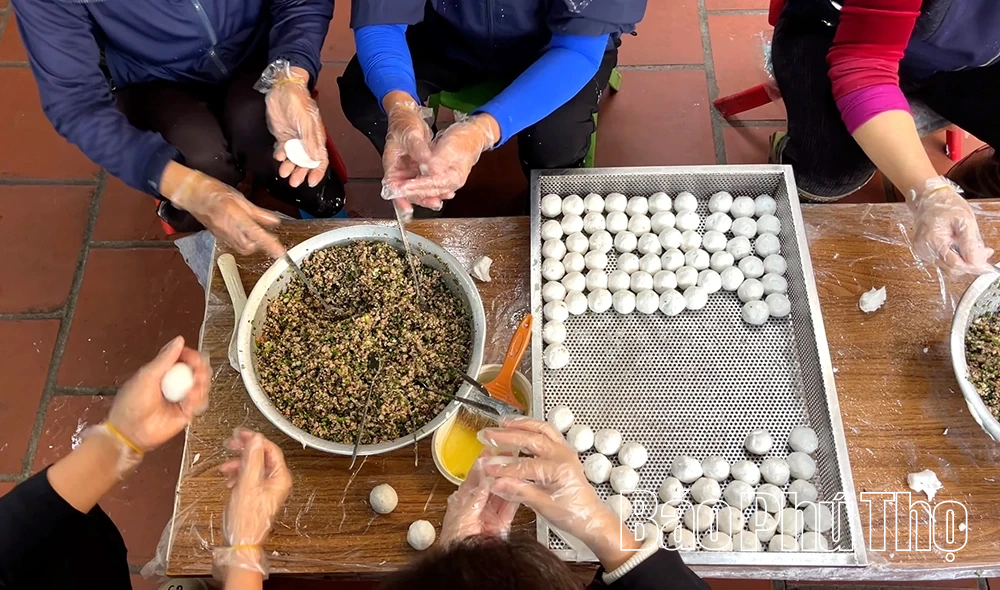 עוגת Hop Thinh Hon: מפתח הזהב לאיכות המסורתית