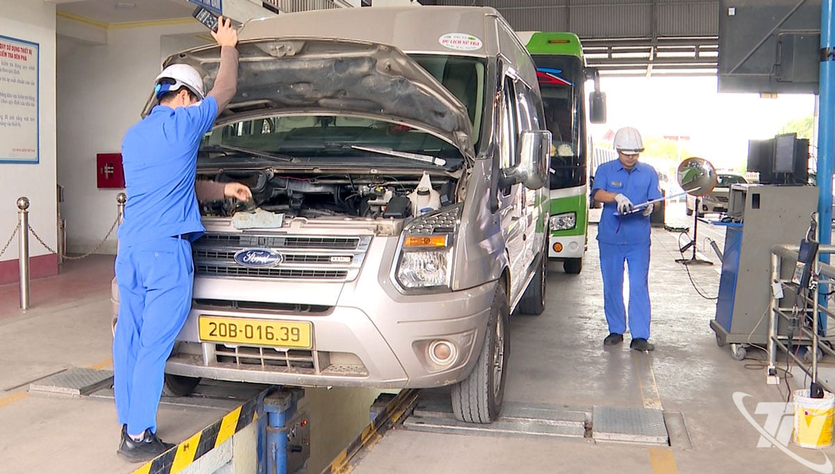 Depuis le début de l'année, le centre d'inspection des véhicules à moteur Tan Long 20-09D a délivré des tampons d'inspection à plus de 8 200 véhicules.