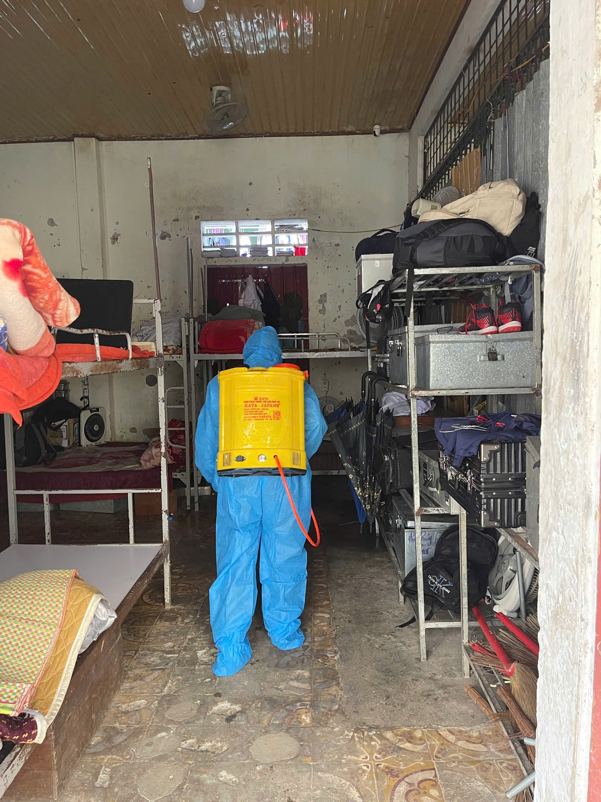 Nghệ An: Cả trường nghỉ học vì cúm A- Ảnh 1.