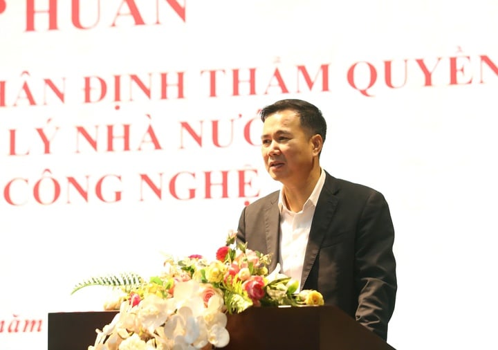 Thứ trưởng Bùi Thế Duy: "Phải sát cánh với địa phương, chỉ bàn cách làm, không bàn lùi" - Ảnh 1.