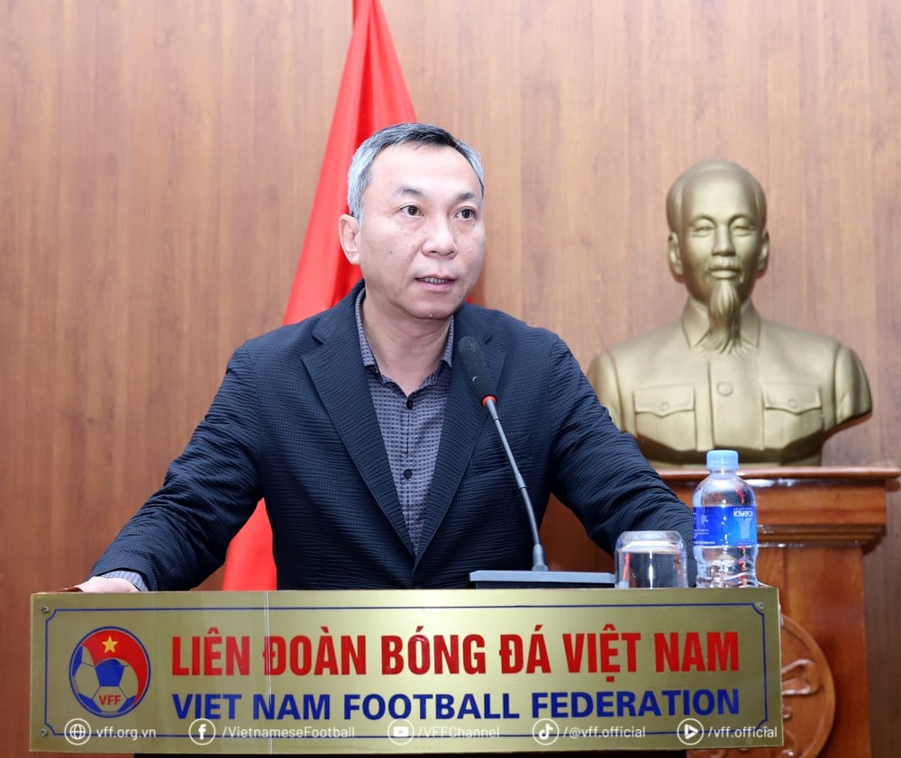 ពិធីបើកវគ្គបណ្តុះបណ្តាលវេជ្ជសាស្ត្រកីឡា ក្នុងសិក្ខាសាលាអាហារូបត្ថម្ភកីឡាបាល់ទាត់ - រូបថត ២