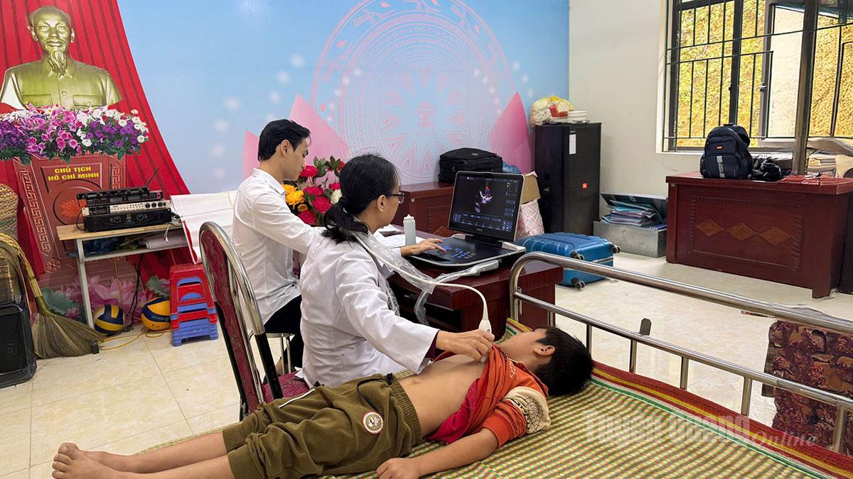 កុមារជាង 4,000 នាក់ត្រូវបានពិនិត្យរកមើលជំងឺសរសៃឈាមបេះដូងនៅក្នុងកម្មវិធី។