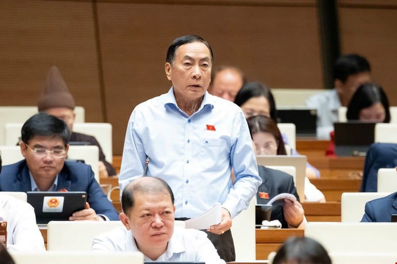 نمایندگان مجلس ملی پیشنهاد شفاف‌سازی حقوق کارمندان دولت برای مشارکت در کسب‌وکارها را ارائه می‌دهند - عکس ۳.