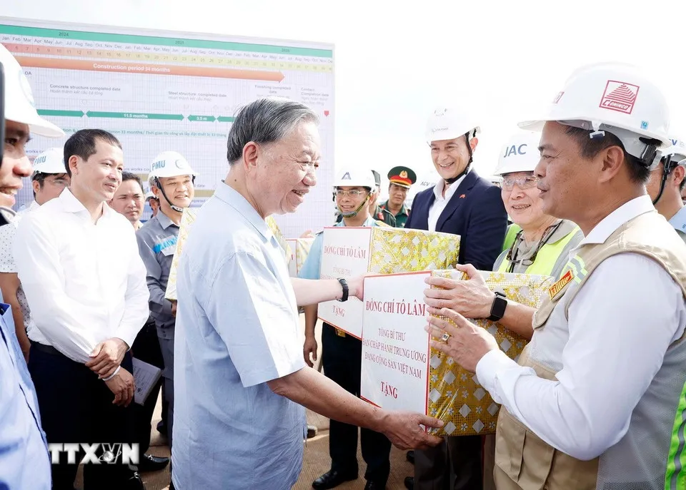Tổng Bí thư Tô Lâm kiểm tra tình hình thực hiện Dự án Sân bay Long Thành- Ảnh 3.
