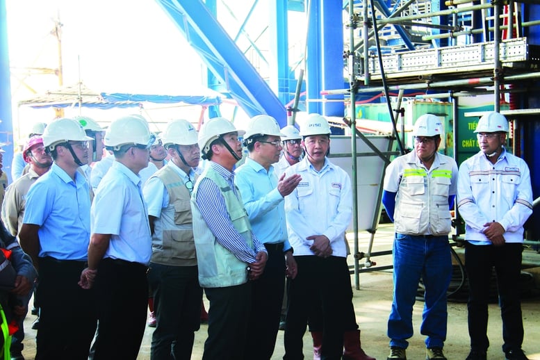 Petrovietnam: Vững bước trên hành trình năng lượng và công nghiệp- Ảnh 1.