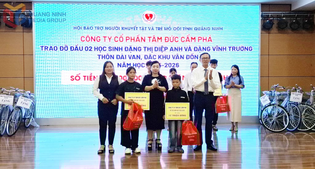 A Associação Provincial de Apoio aos Deficientes e a TMC e Tam Duc Cam Pha Joint Stock Company patrocinaram duas irmãs biológicas, Dang Thi Diep Anh e Dang Vinh Truong, na aldeia de Dai Van (Zona Especial de Van Don) em agosto de 2025.