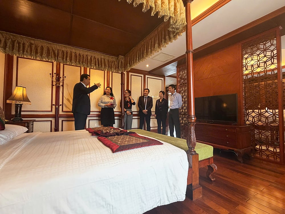 Cục trưởng Nguyễn Trùng Khánh làm việc tại Lâm Đồng về công tác quản lý và kinh doanh cơ sở lưu trú du lịch trên địa bàn - Ảnh 2.