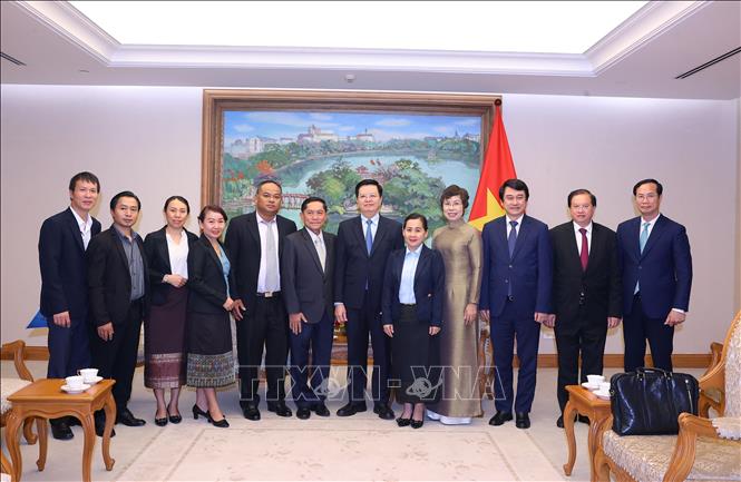 ចំណងជើងរូបថត