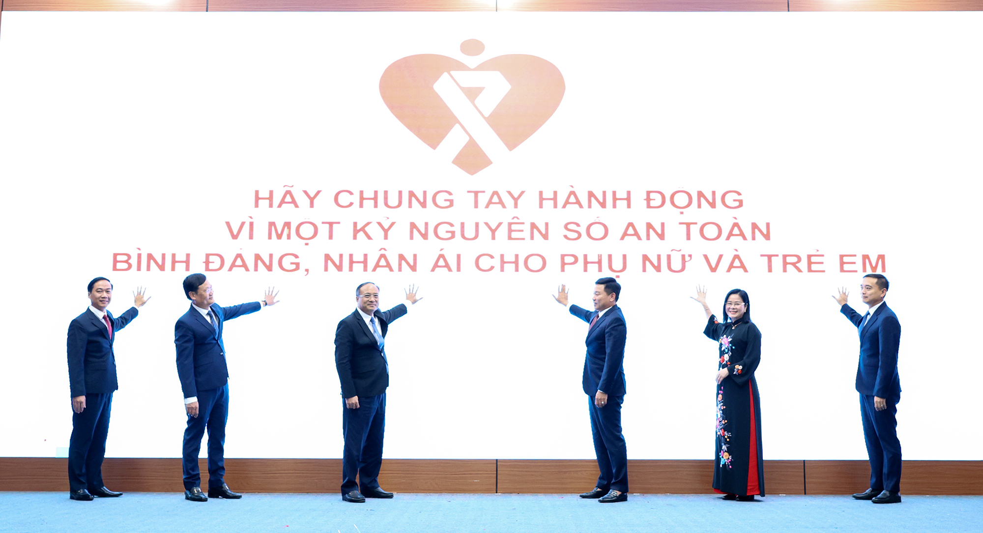 Angličtina: Zprávy