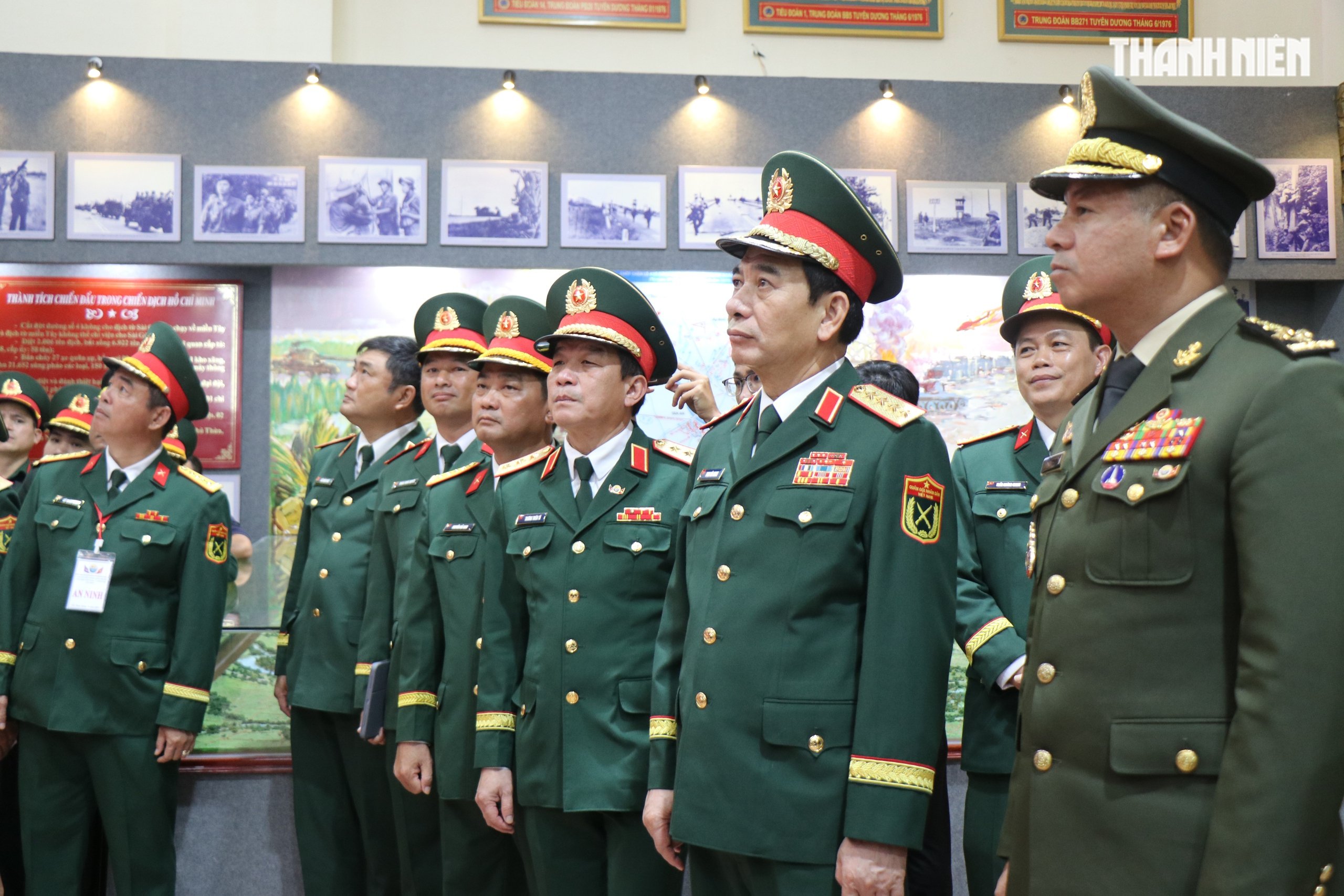 Giao lưu hữu nghị quốc phòng biên giới Việt Nam - Campuchia - Ảnh 9.