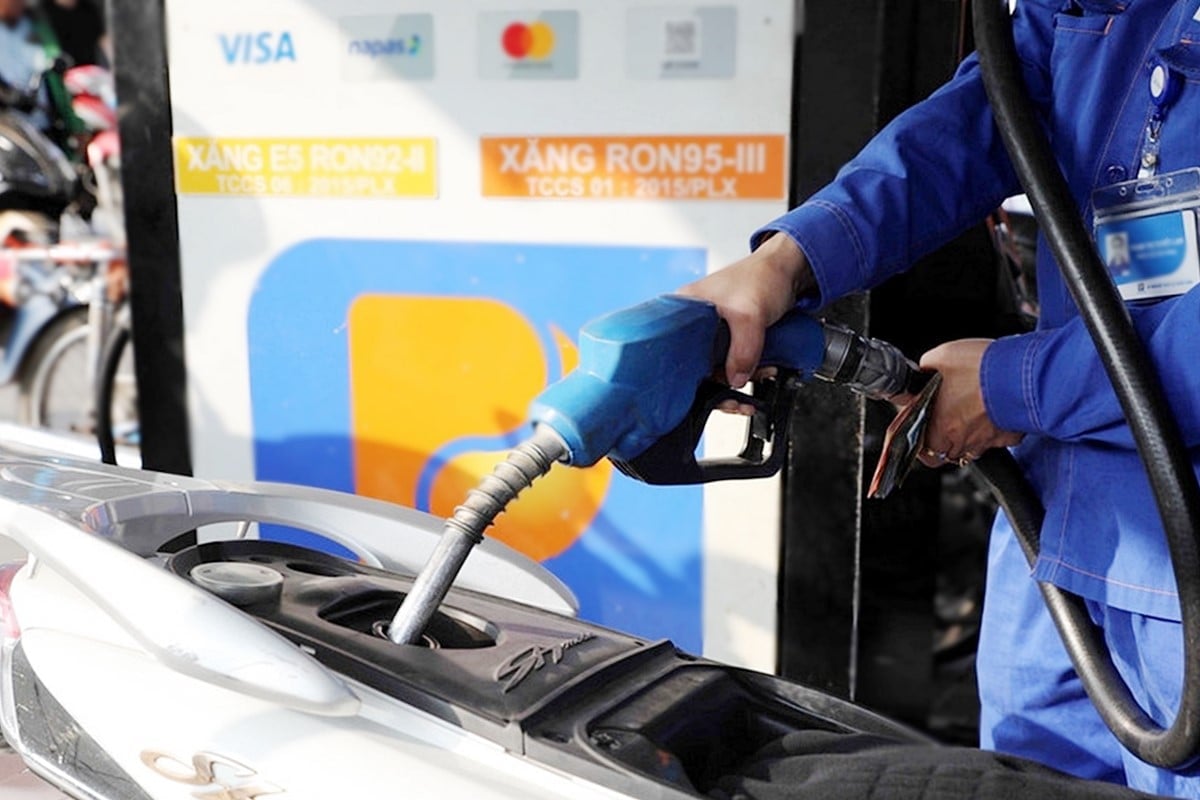 Cập nhật giá xăng dầu hôm nay 13/11/2025 sau phiên điều chỉnh