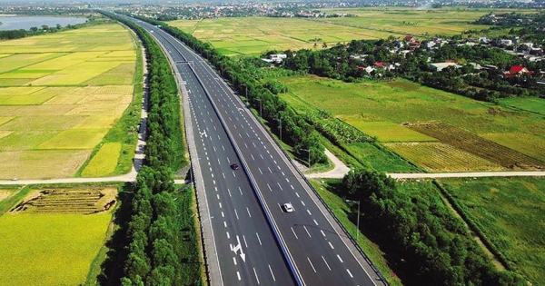 Thông tuyến đường cao tốc Bắc - Nam: Đón tin vui và cơ hội bứt phá